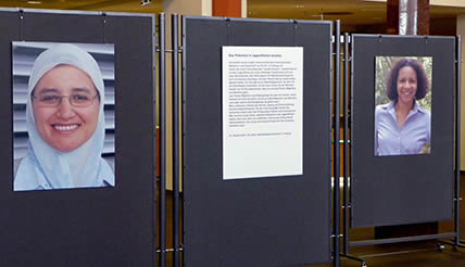 ehrenamt-Wanderausstellung Wanderausstellung "In guter Gesellschaft. Aktiv und engagiert für Andere"